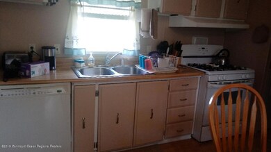kitchen cab