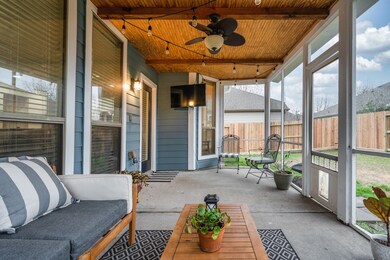 6030 Lynwood Banks Ln, Houston, TX 77092 - photo 7