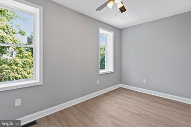 1608 Carswell St, Baltimore, MD 21218 - photo 6