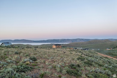 3127 S Bunchgrass unit 27, Garden City, UT 84028 - photo 5