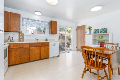 2098 S Pitkin St, Aurora, CO 80013 - photo 6