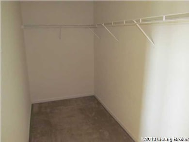 8346 Grand Trevi Dr, Louisville, KY 40228 - photo 6