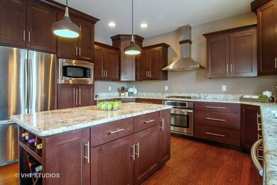 127 Pineridge Dr S, Oswego, IL 60543 - photo 3