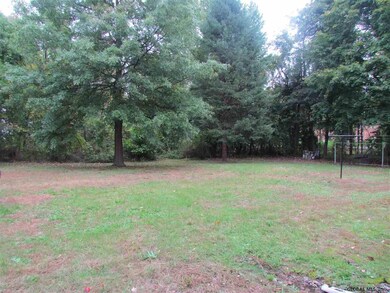 29 Northern Ct, Troy, NY 12180 - photo 4