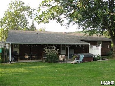 736 E Lexington St, Allentown, PA 18103 - photo 7