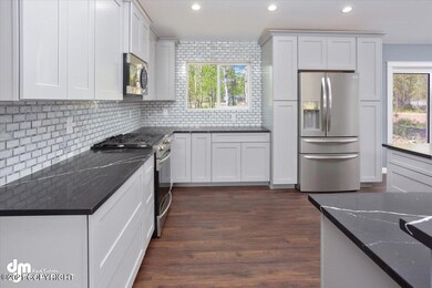 10-Kitchen_DMD_0026