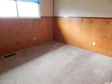 1980 Melarkey St, Winnemucca, NV 89445 - photo 7