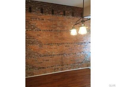 1101 W Linden St unit 2, Allentown, PA 18102 - photo 6