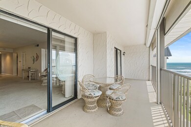 Large Balcony Space