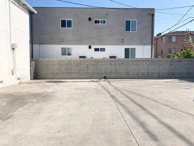 4834 Saturn St, Los Angeles, CA 90019 - photo 6