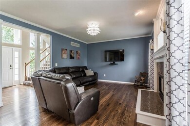 5704 Marion St, Shawnee, KS 66218 - photo 4