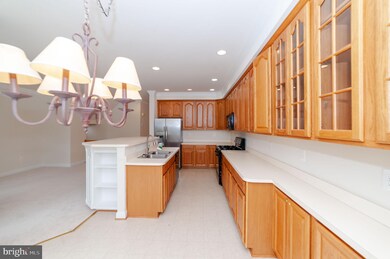 2826 Wakewater Way, Woodbridge, VA 22191 - photo 3