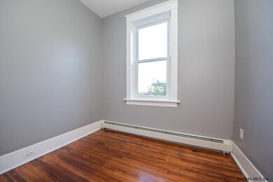 7 Wilbur St unit 1, Albany, NY 12202 - photo 5