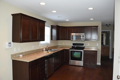 Kitchen Pic 3
