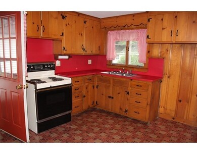 39 Millers Falls Rd, Turners Falls, MA 01376 - photo 4