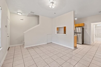 2403 Hartsfield Rd unit 303, Tallahassee, FL 32303 - photo 3