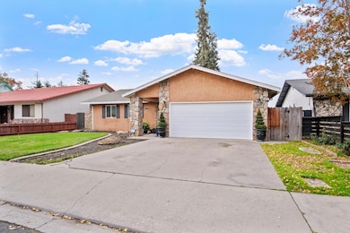 1921 Carleton Dr, Turlock, CA 95382 - photo 3