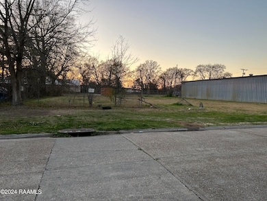 123 Crown, Lafayette, LA 70506 - photo 2