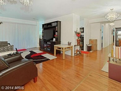 11212 Chestnut Grove Square unit 9, Reston, VA 20190 - photo 5