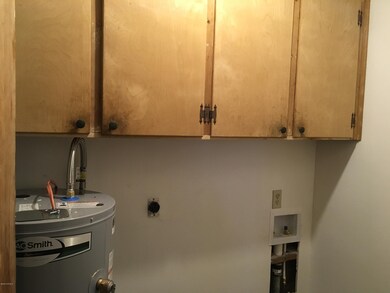 332 Lee St, Winterville, NC 28590 - photo 7