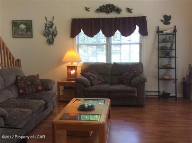 159 Buck Ridge Dr, Drums, PA 18222 - photo 4