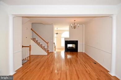 2376 Battery Hill Cir, Woodbridge, VA 22191 - photo 4