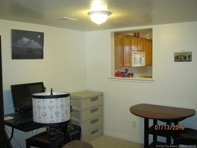 796 E Hamlet Cir N unit 91, Midway, UT 84049 - photo 5