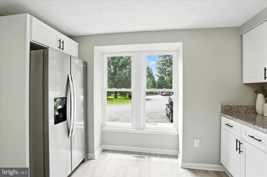 3301 Garrison Cir, Abingdon, MD 21009 - photo 3