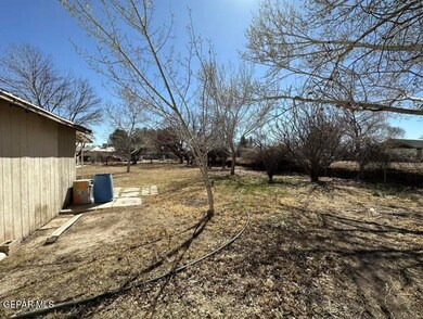 11424 Bakersfield Rd, Socorro, TX 79927 - photo 2