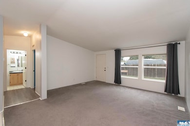 2826 E Myrtle St, Port Angeles, WA 98362 - photo 5