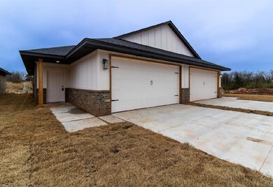 8800 N Shartel Ave unit A & B, Oklahoma City, OK 73114 - photo 2