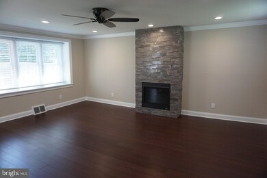 412 Fairmont Rd, Havertown, PA 19083 - photo 5