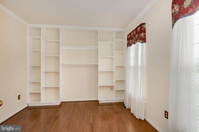 9083 Cottage Loop, Bristow, VA 20136 - photo 7