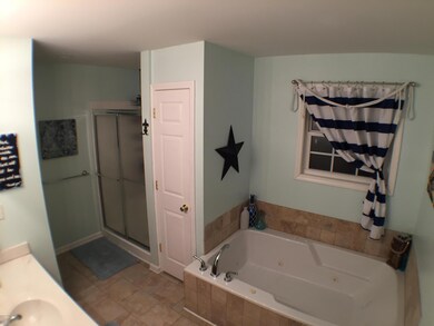 6200 Saskatchewan Dr, Louisville, KY 40228 - photo 6