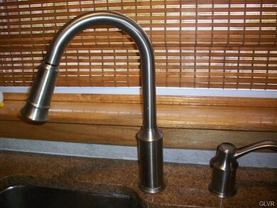 5117 Willow St, Whitehall, PA 18052 - photo 7