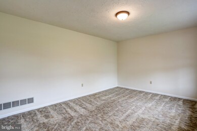 311 Willow Ln, New Holland, PA 17557 - photo 7