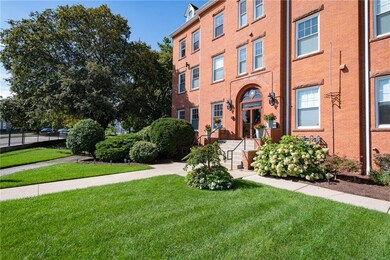 169 George St unit 302, Pawtucket, RI 02860 - photo 2