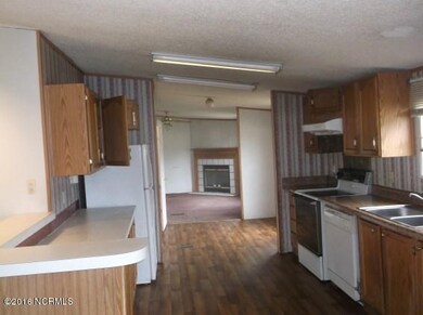 21 KITCHEN AFTER