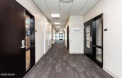 4399 N Columbia Rd, Grand Forks, ND 58203 - photo 5