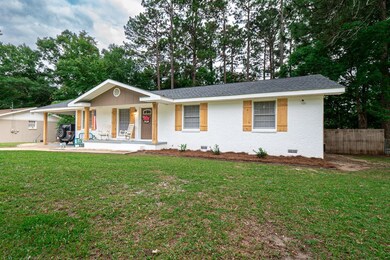 1907 Charlton Dr, Dothan, AL 36303 - photo 3