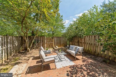 5905 Munson Ct, Falls Church, VA 22041 - photo 5