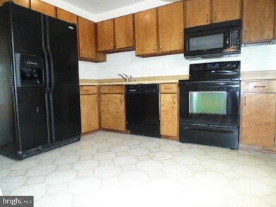 4192 Pleasant Meadow Ct unit 102A, Chantilly, VA 20151 - photo 4