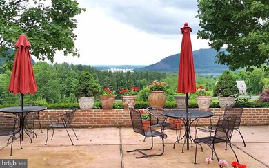 341 Arnold Ave, Harrisburg, PA 17112 - photo 3