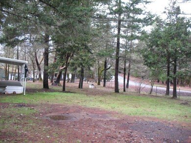 427 Williamson Loop, Grants Pass, OR 97526 - photo 4