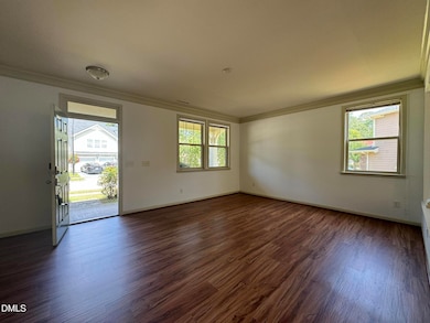 635 Piper Stream Cir, Cary, NC 27519 - photo 2