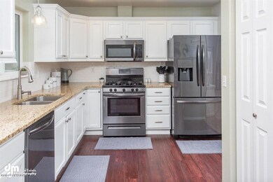 31-Kitchen_DMD_1517 (1)