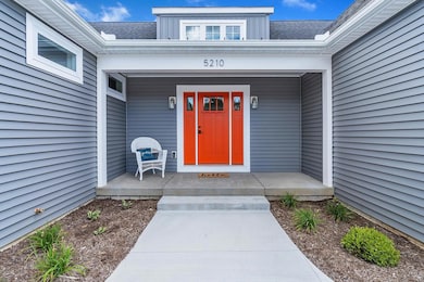 5210 Grande View Ln, Jackson, MI 49201 - photo 2