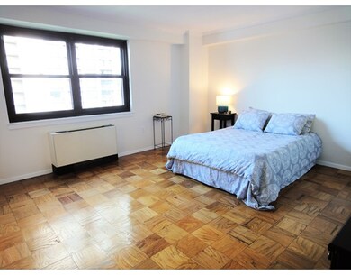 9 Hawthorne Place unit 14M, Boston, MA 02114 - photo 4