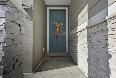 6393 N Canter Dr unit 905, Lake Point, UT 84074 - photo 2