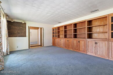 1018 Parkridge Cir W, Jacksonville, FL 32211 - photo 6